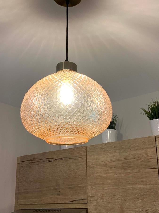 Le Cabanon De Livia Avec Piscine Privee Villa Cucuron Eksteriør billede