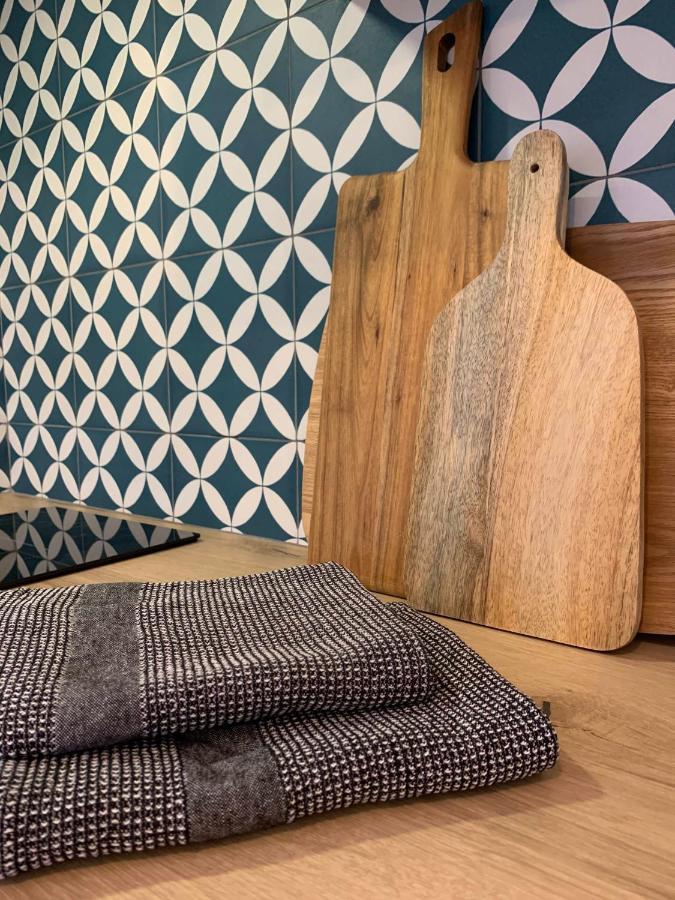 Le Cabanon De Livia Avec Piscine Privee Villa Cucuron Eksteriør billede