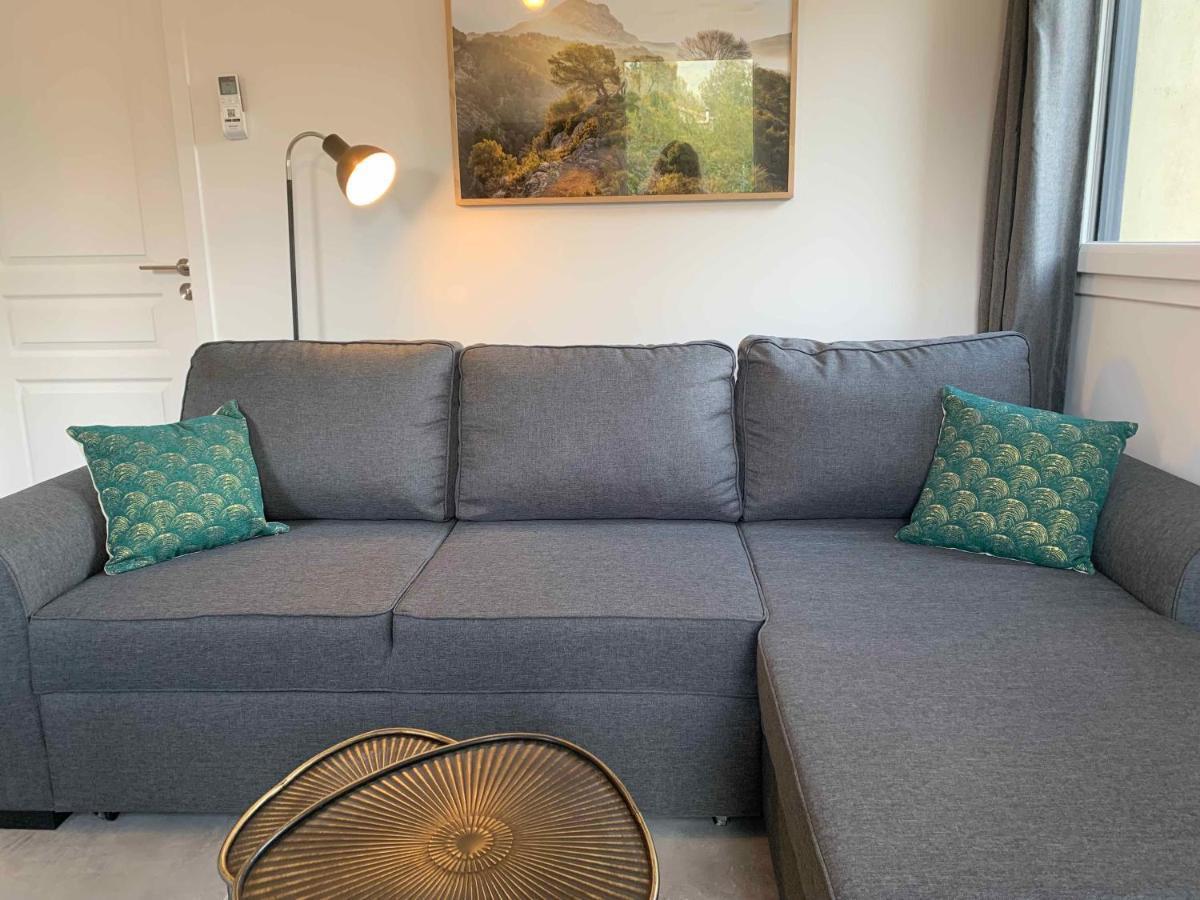 Le Cabanon De Livia Avec Piscine Privee Villa Cucuron Eksteriør billede