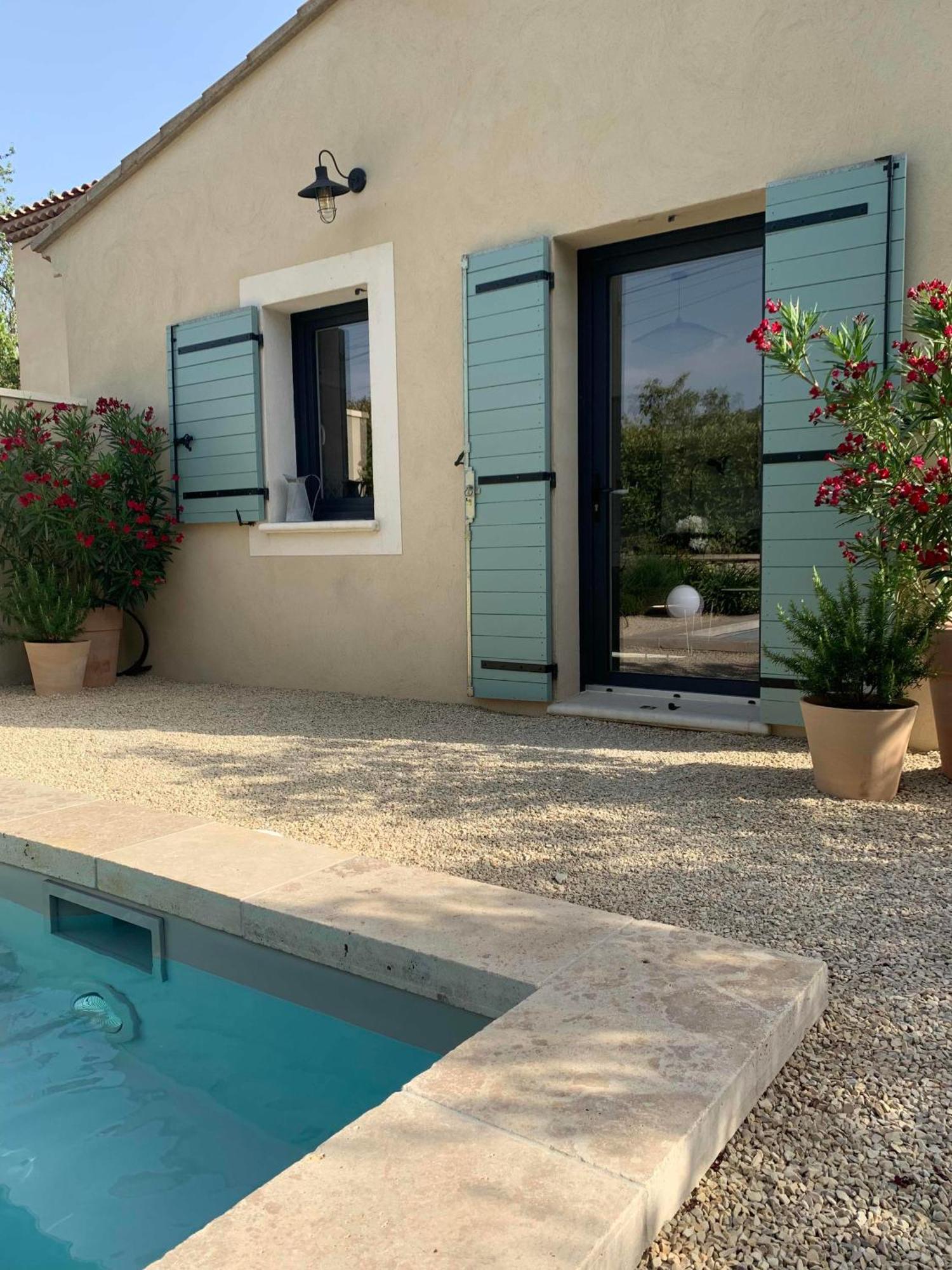 Le Cabanon De Livia Avec Piscine Privee Villa Cucuron Eksteriør billede