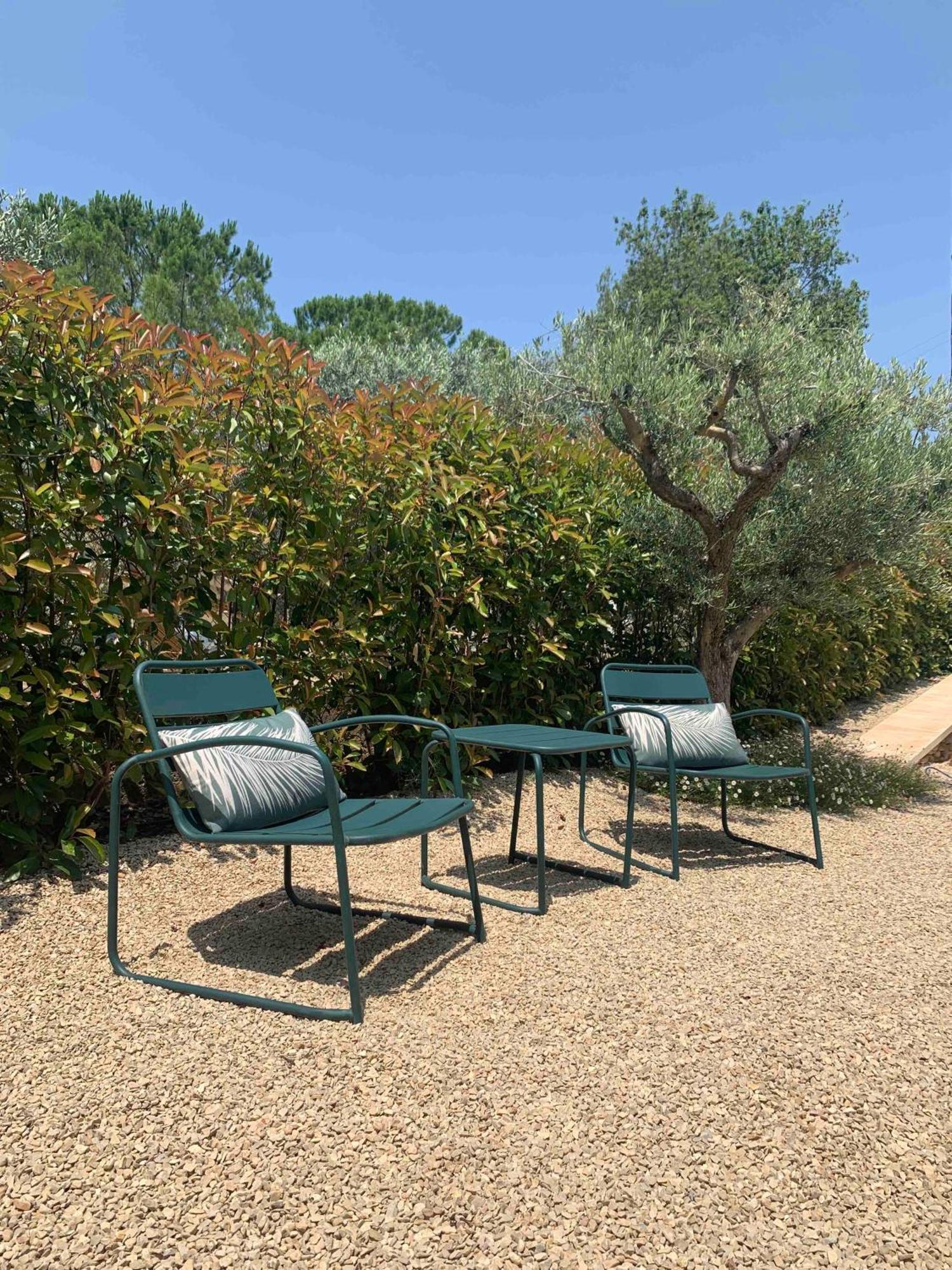 Le Cabanon De Livia Avec Piscine Privee Villa Cucuron Eksteriør billede